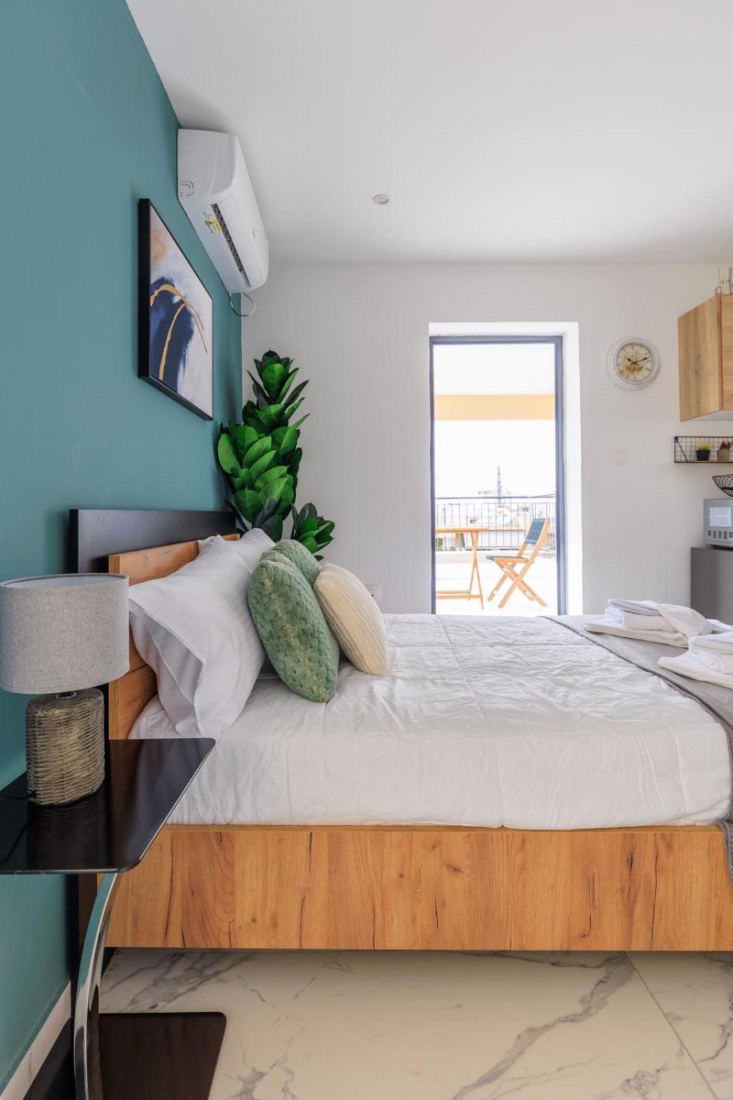 Aiolos Super Lux Suite Jucuzzi Nea Smyrni Centre Athens Luaran gambar