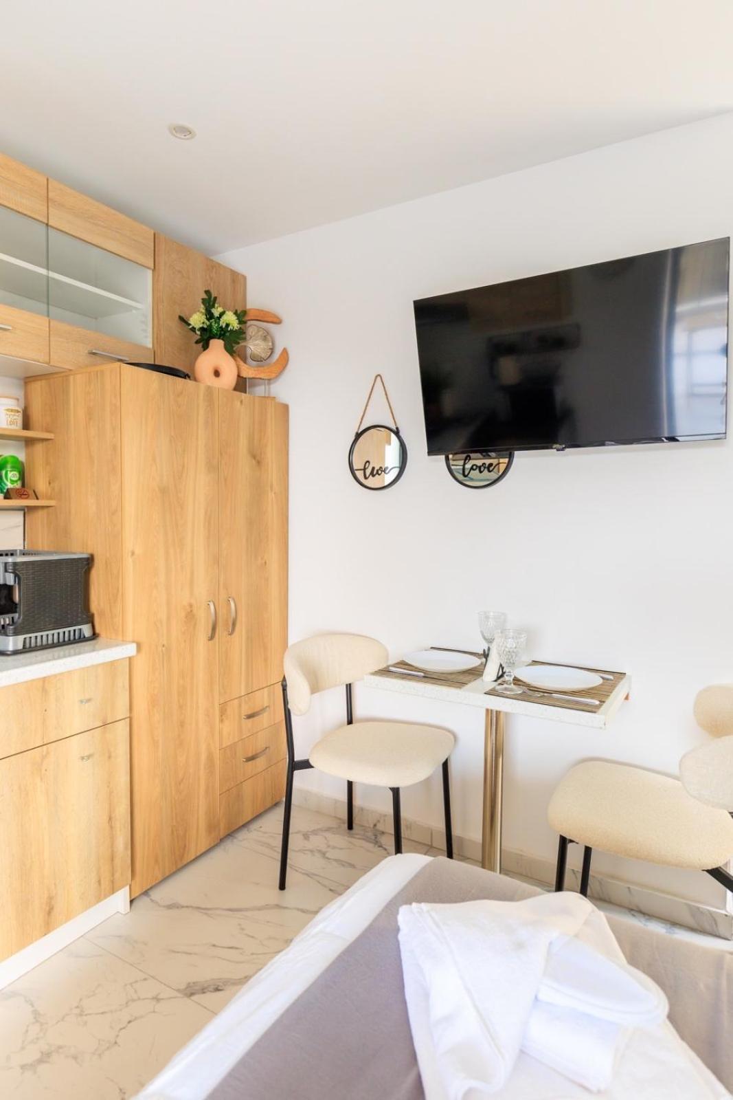 Aiolos Super Lux Suite Jucuzzi Nea Smyrni Centre Athens Luaran gambar